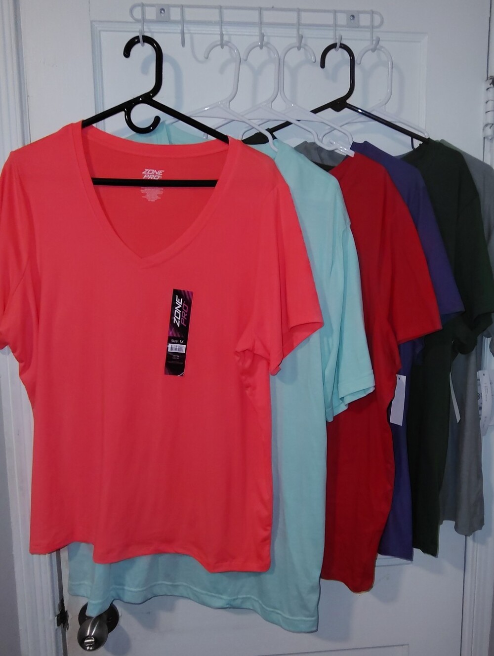 Time and Tru T-shirt Bundle Of 5 For Women Sizes XL And XXL